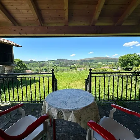 Increíble Casita Gallega. Casa de Férias Palas de Rei